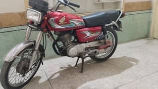 Honda 125.2017 model fresh condition. Punjab register