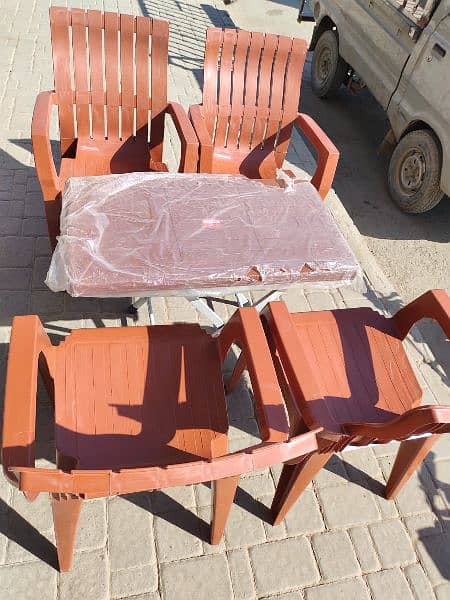 PLASTIC OUTDOOR GARDEN CHAIRS TABLE SET AVAILABLE FOR SALE 15