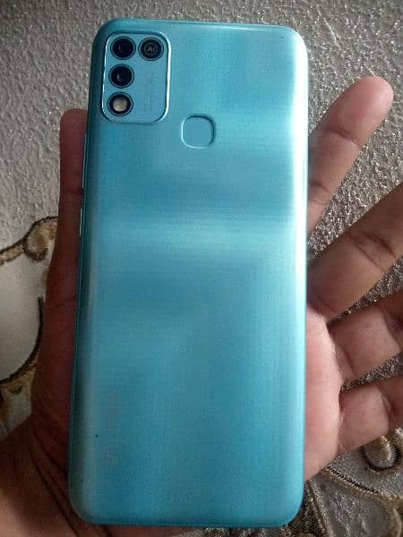 infinix Hot  10 play 3