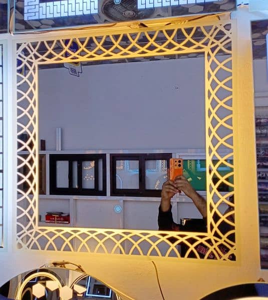 Dress LED Mirror 14