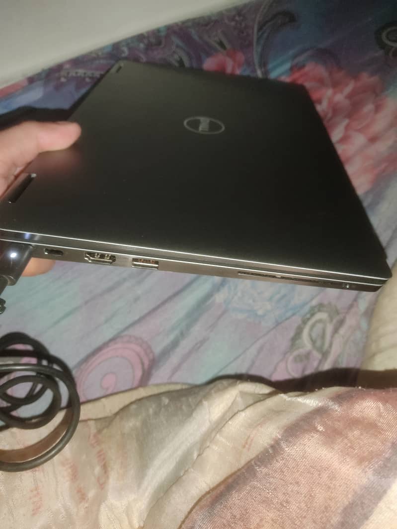 Dell latitude 7400 4