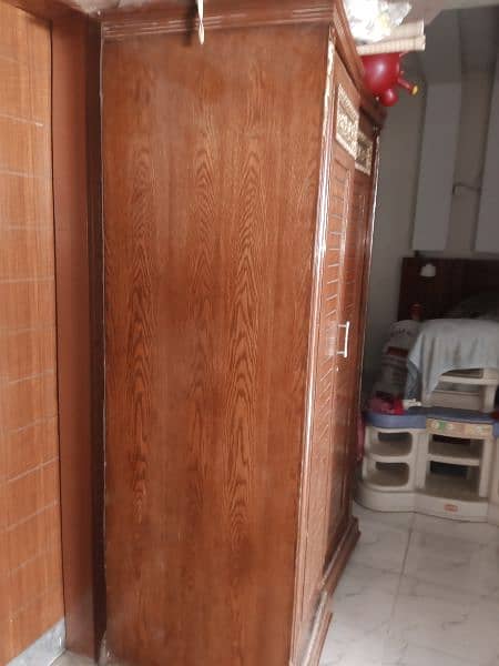 Almari/cupboard/ wardrobe 03352266452 2