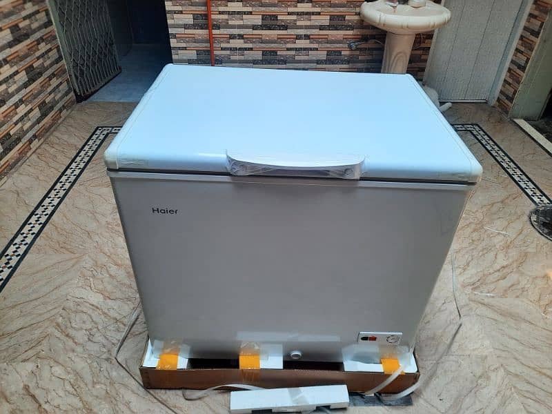 Haier  ( HDF-285SD ) chest freezer for Sale. 1