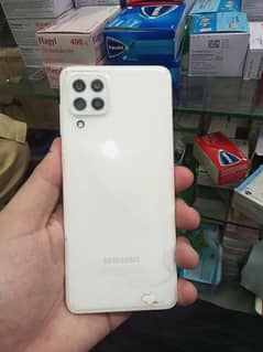 Galaxy A22 mobile for urgent sale serious Buyer contact me.