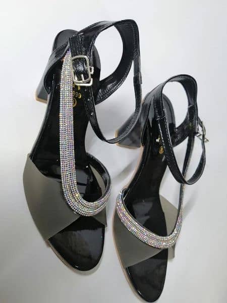 Women Raxine Fancy Sandals 2