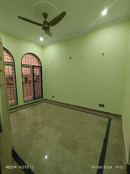 Boys hostel available in DHA Lahore 14