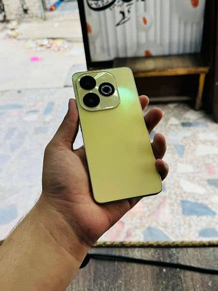 Infinix Smart 8 Pro 8