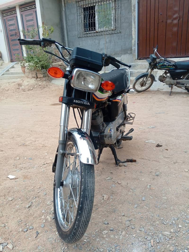 Honda CG 125 2016 6