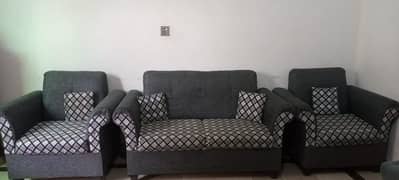 7 seater sofa set with cushions 0