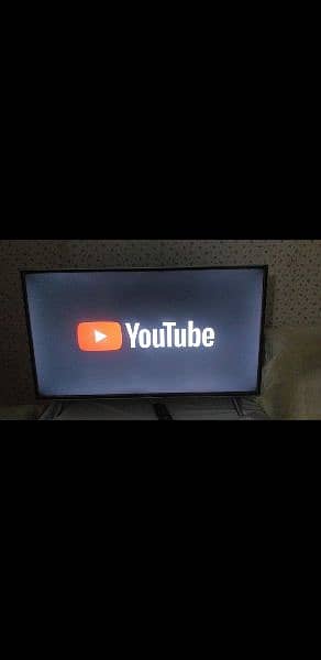 Tcs smart tv 40 inch Good condition 1