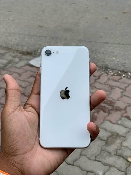 I PHONE SE (64) GB DUAIL PTA APPROVED 0