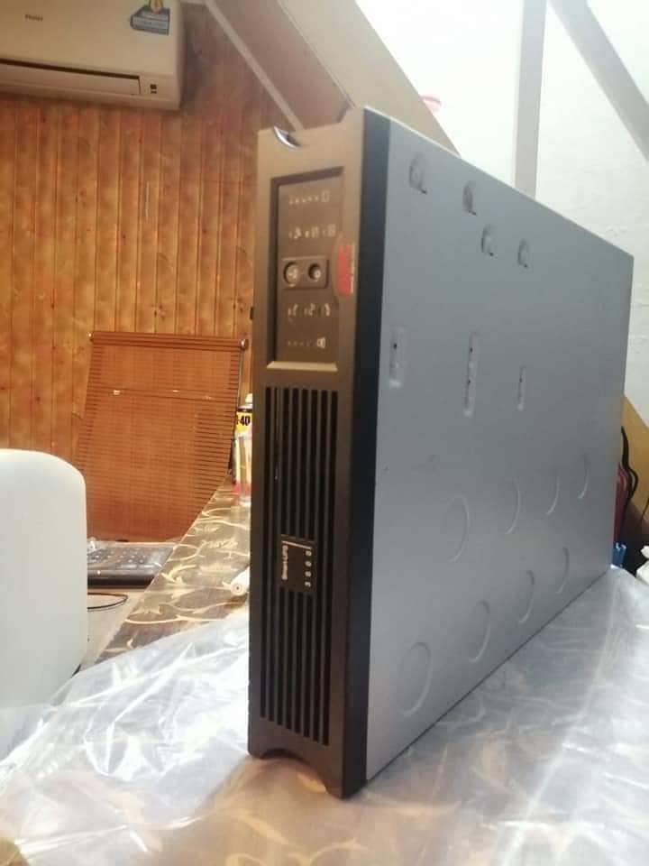 apc smart ups 3000va  48v 2700w 0