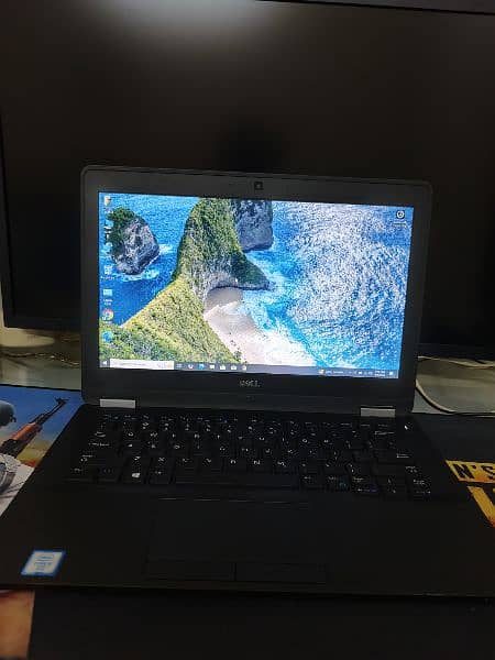 Dell Laptop i5-6G 1