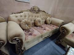 Urgent Sale 3+2+1 Seaters Sofa Set