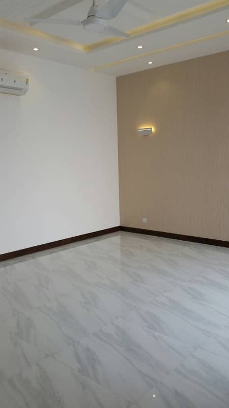 Kanal Independent Upper Portion For Rent In DHA Phase 2-Lahore 3