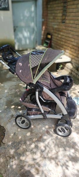 Graco travel system stroller , imported from KSA 0