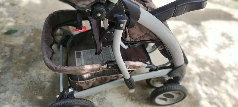 Graco travel system stroller , imported from KSA 1