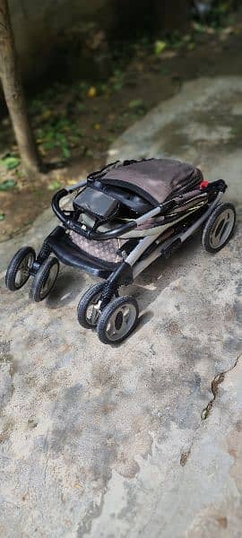 Graco travel system stroller , imported from KSA 11