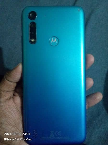 moto G8 power light 0