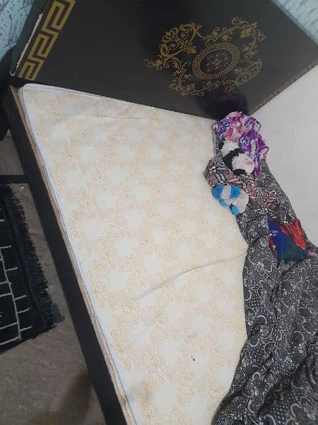 DOUble bed for Sale with Mattress(5 Inch) 2