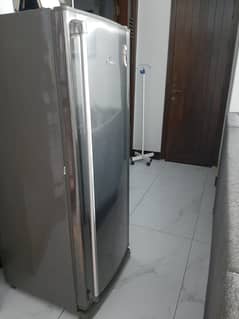 Vertical Freezers, draw box model 0