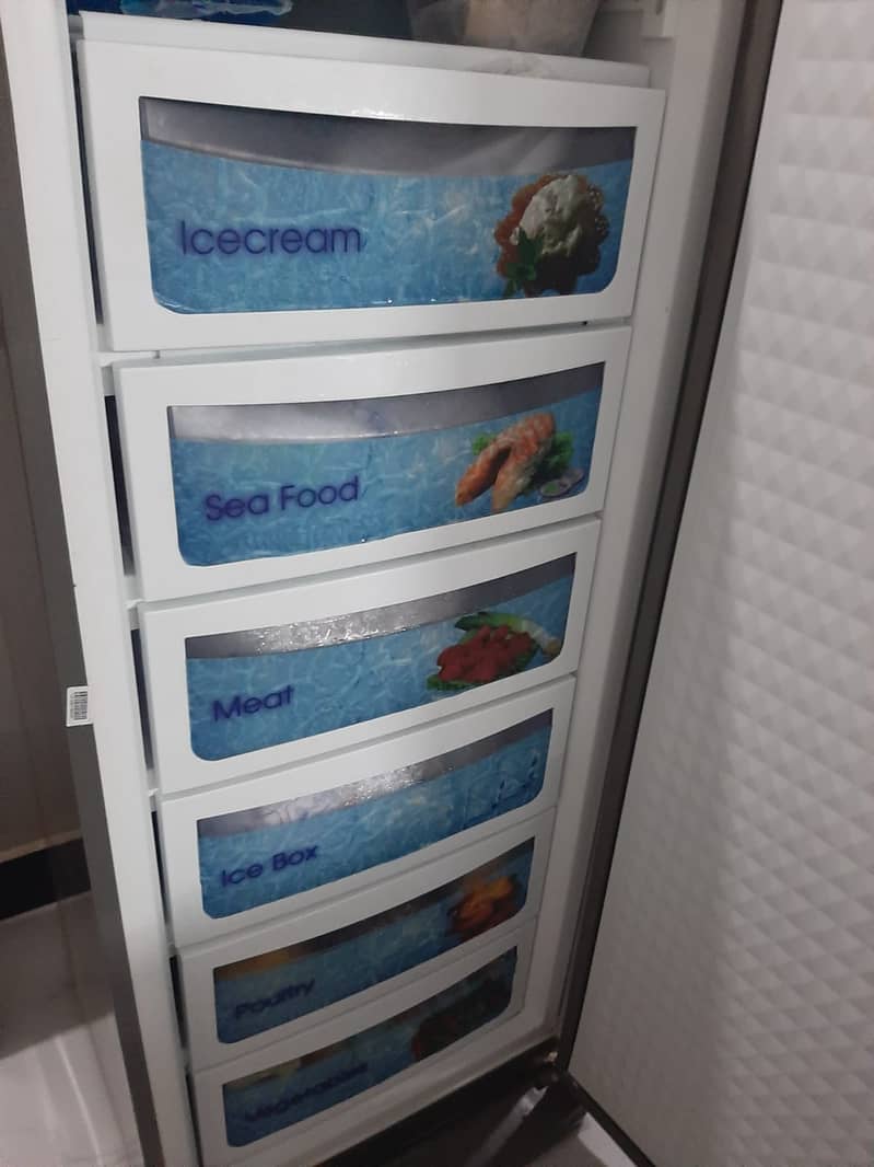 Vertical Freezers, draw box model 3