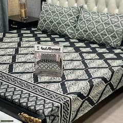 BED SHEETS AND PILLOWS ETC WHATSAAP NO 0/3/2/6/7/2/2/9/7/6/0