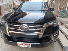 Toyota Fortuner V 2019 drive 3500 km