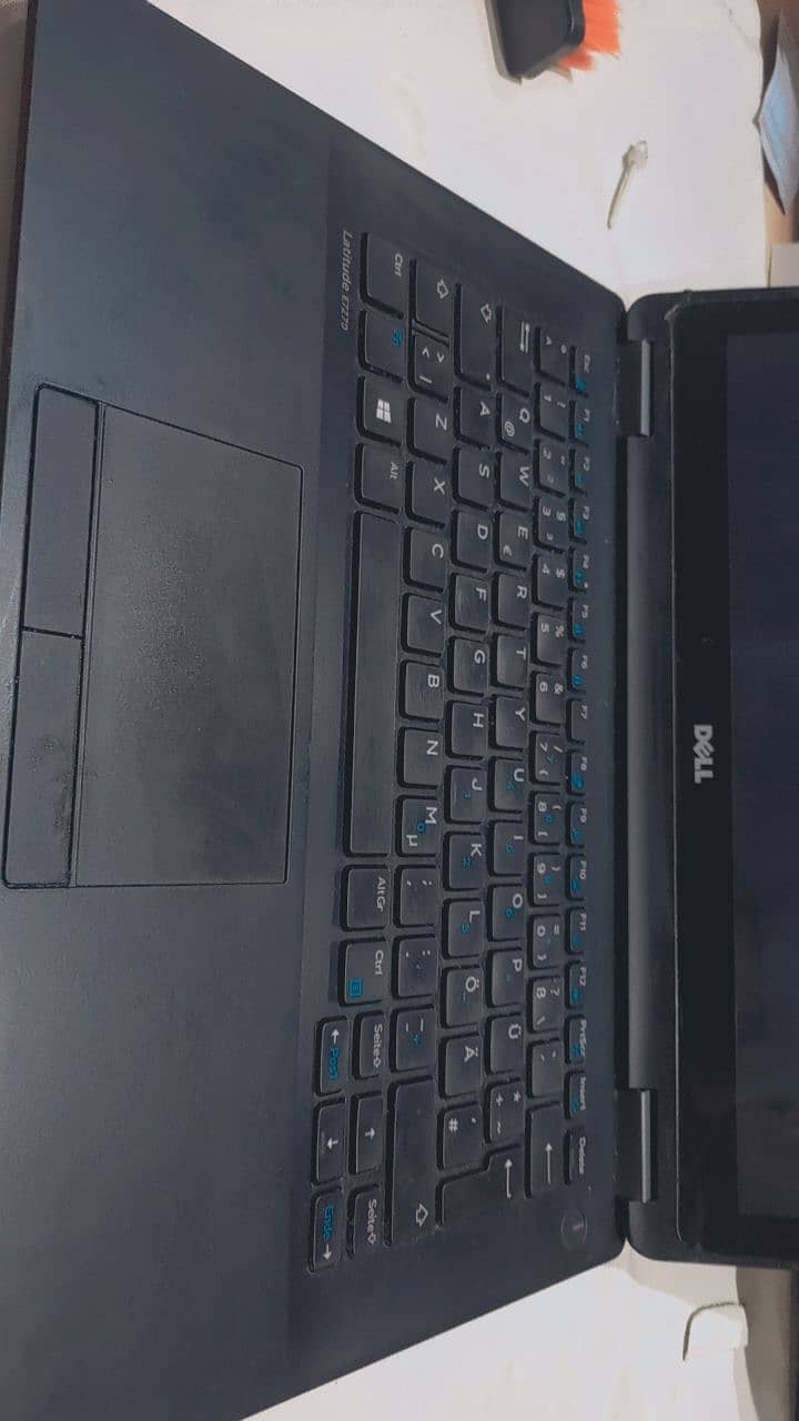 Dell e7270 Laptop for sale 4