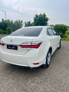 Toyota Corolla GLI 2019 bumper to bumper antique piece 38 k mileage