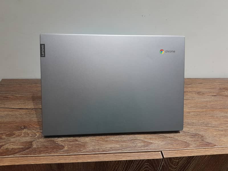 Lenovo Chromebook 14E - Ram 4 GB - SSD 32 GB - LED 14.0" 1