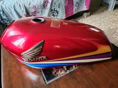 Honda 125 original Tanki tapay lush condition urgent sale