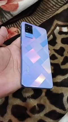 Vivo V21e