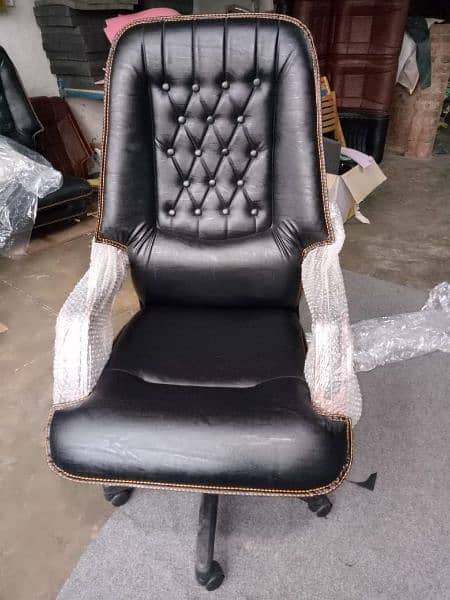 VIP Office Boss chair available h with warranty and cash on delivery. 7