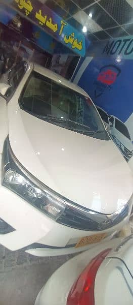 Toyota Corolla GLI 2015 03082540670 1