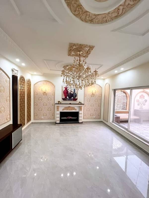 We Are Offering A 1 Kanal House For Sale In Nishter Block Bahria Town Lahore 21