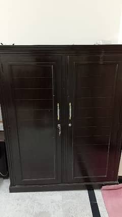 cabinets in good condition