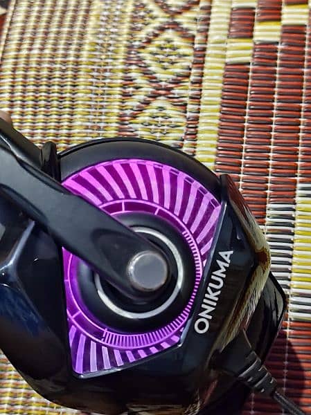 ONIKUMA K6 RGB GAMING HEADPHONE BRANDED GOOD CONDITIOB 7