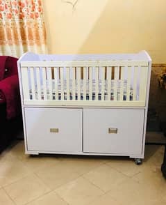 baby cot with mattress