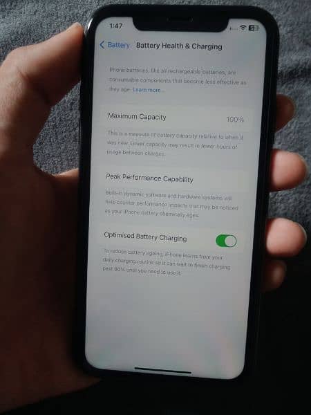 IPhone 11 64 GB 100% Battery Health Non-PTA 6