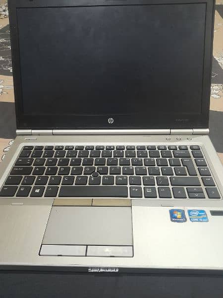 Hp Elitebook 8470p 1