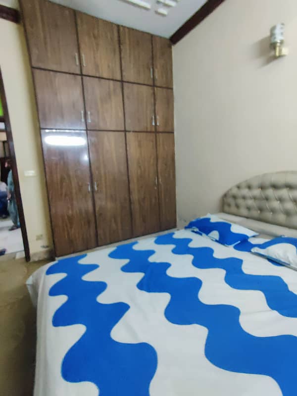 ALLAMA IQBAL TOWN 10 MARLA SEPARATE UPPER 3BED URGENT FOR RENT IN PRIME LOCATION 1