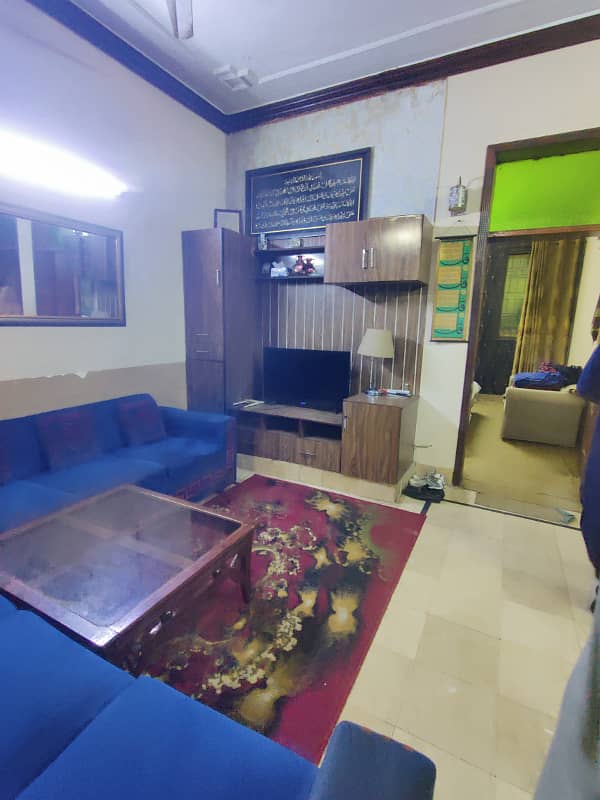 ALLAMA IQBAL TOWN 10 MARLA SEPARATE UPPER 3BED URGENT FOR RENT IN PRIME LOCATION 4