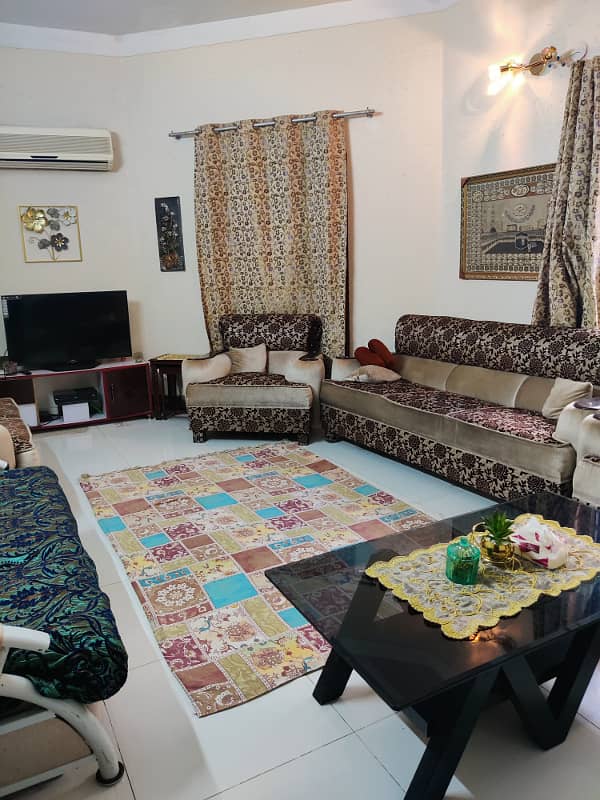 ALLAMA IQBAL TOWN 10 MARLA SEPARATE UPPER 3BED URGENT FOR RENT IN PRIME LOCATION 6