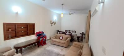 ALLAMA IQBAL TOWN CORNER HOUSE FOR SALE IN GOOD CONDITION AND PRIME LOCATION NEAR MAIN MULTAN ROAD,LHR. 0