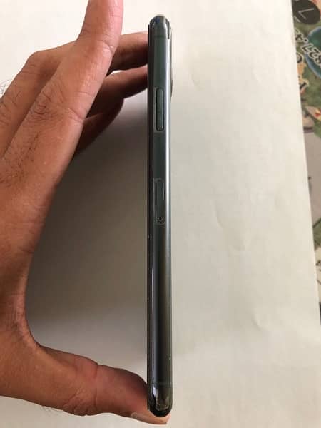 IPhone 11 Pro Max (All Sim Working) 3