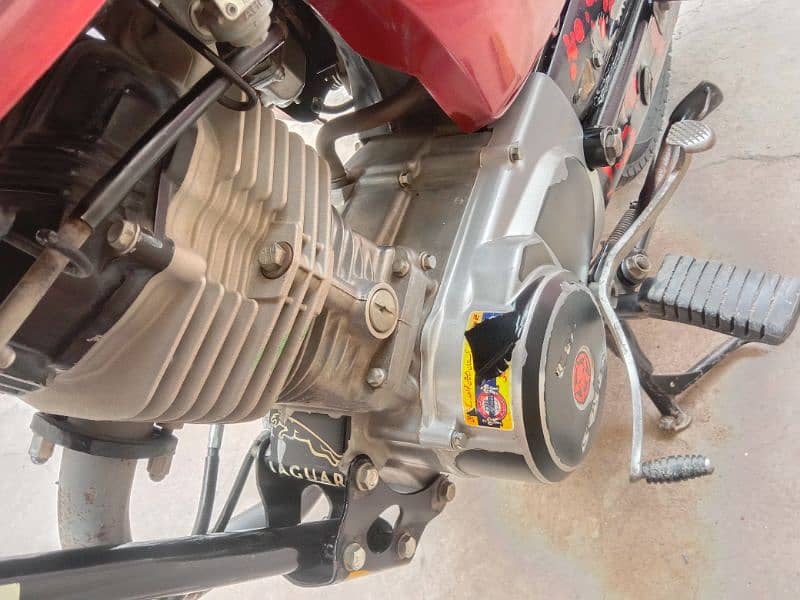 HONDA 125 geniune 10/10 condition. 0327 7834634 mobile no 2