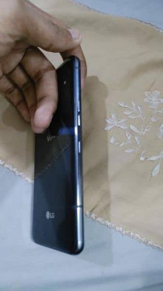 LG V50 ThinQ (URGENT SALE!!!) 2