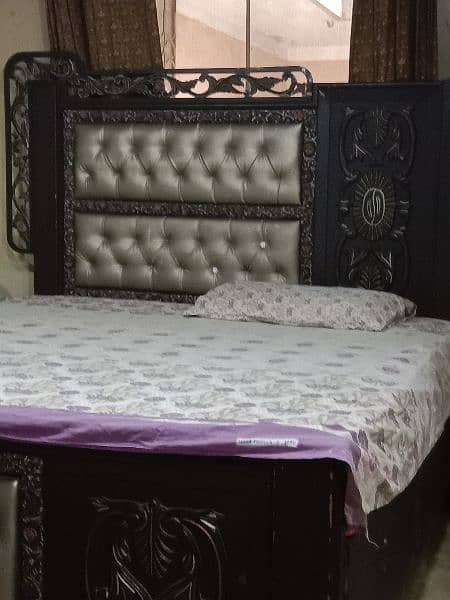 storage wala bed with side table 0