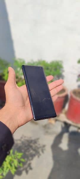 Sony Xperia XZ3- Excellent condition. Official PTA. 1